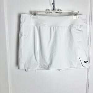 Nike Athletic Skort Women's XL White Flowy Wide Waistband Tennis Logo Sporty